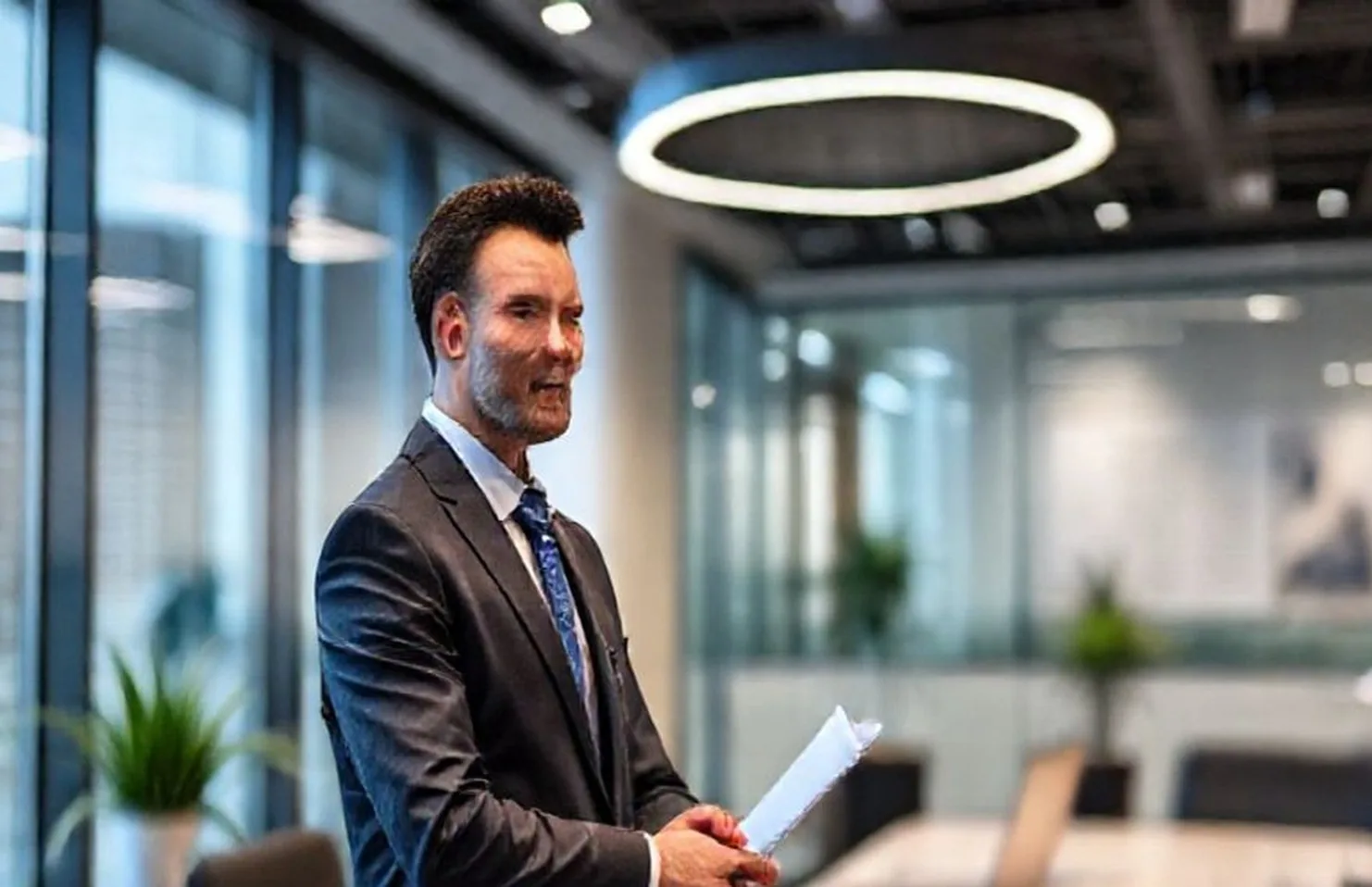 Strategic alliance office executive environment